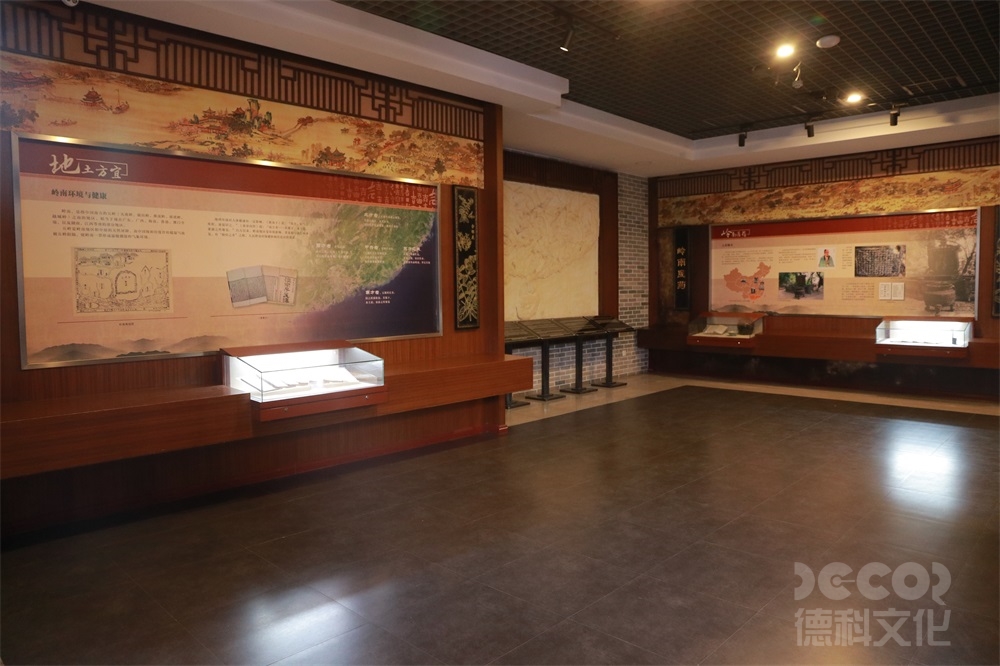 在博物館設計中，如何評估展品的價值？